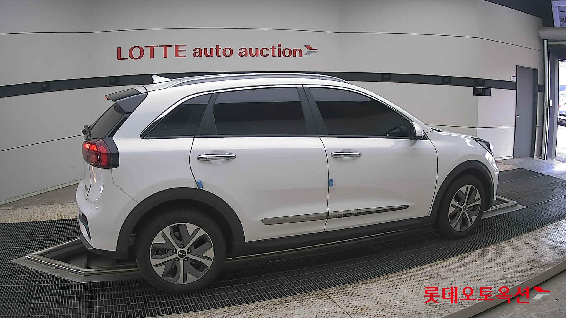 2022 - kia niro