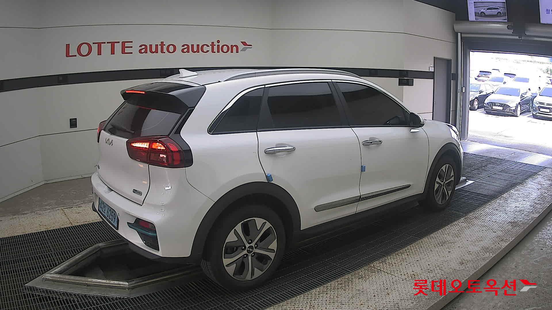 2022 - kia niro