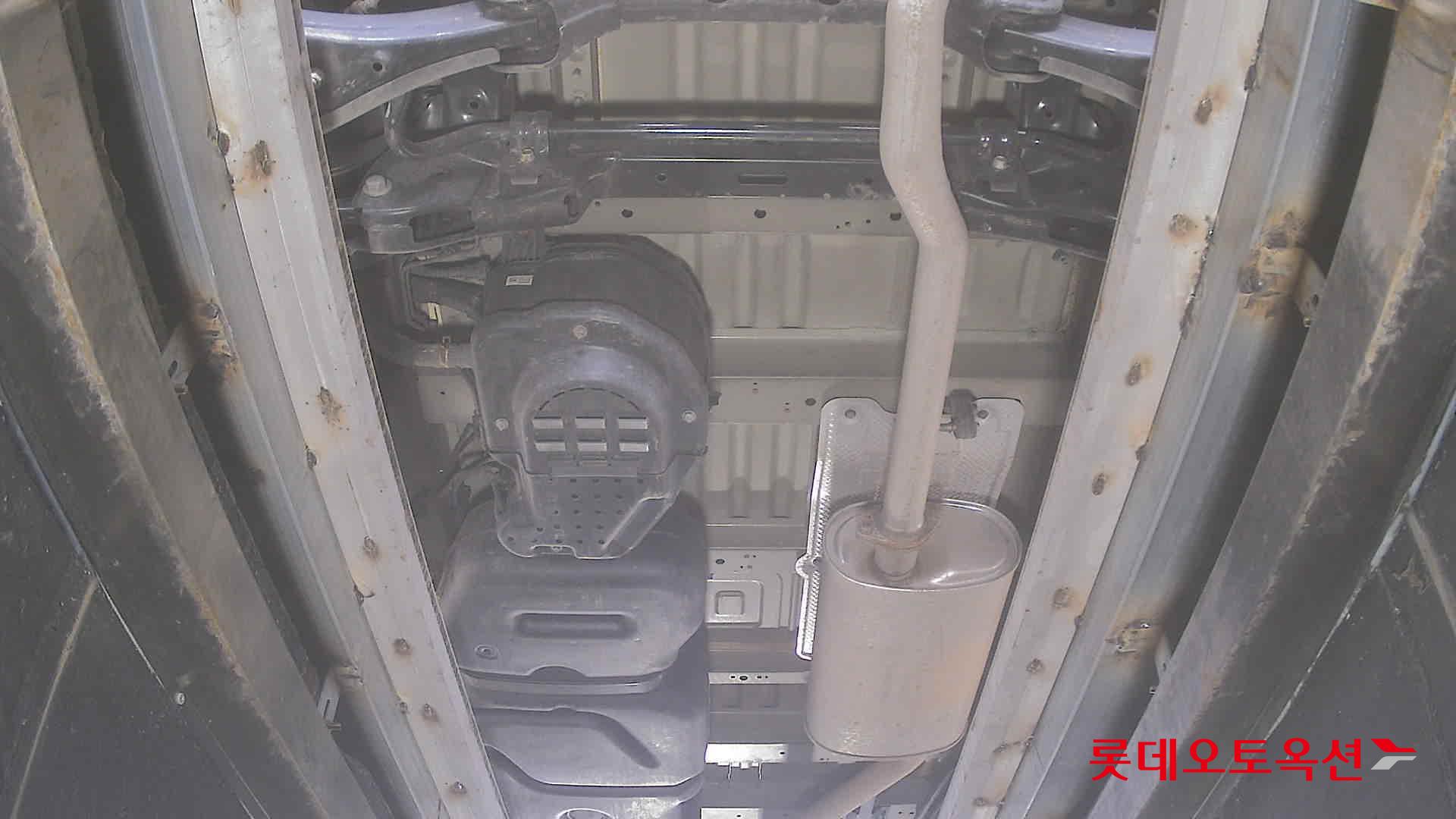 2022 - hyundai staria