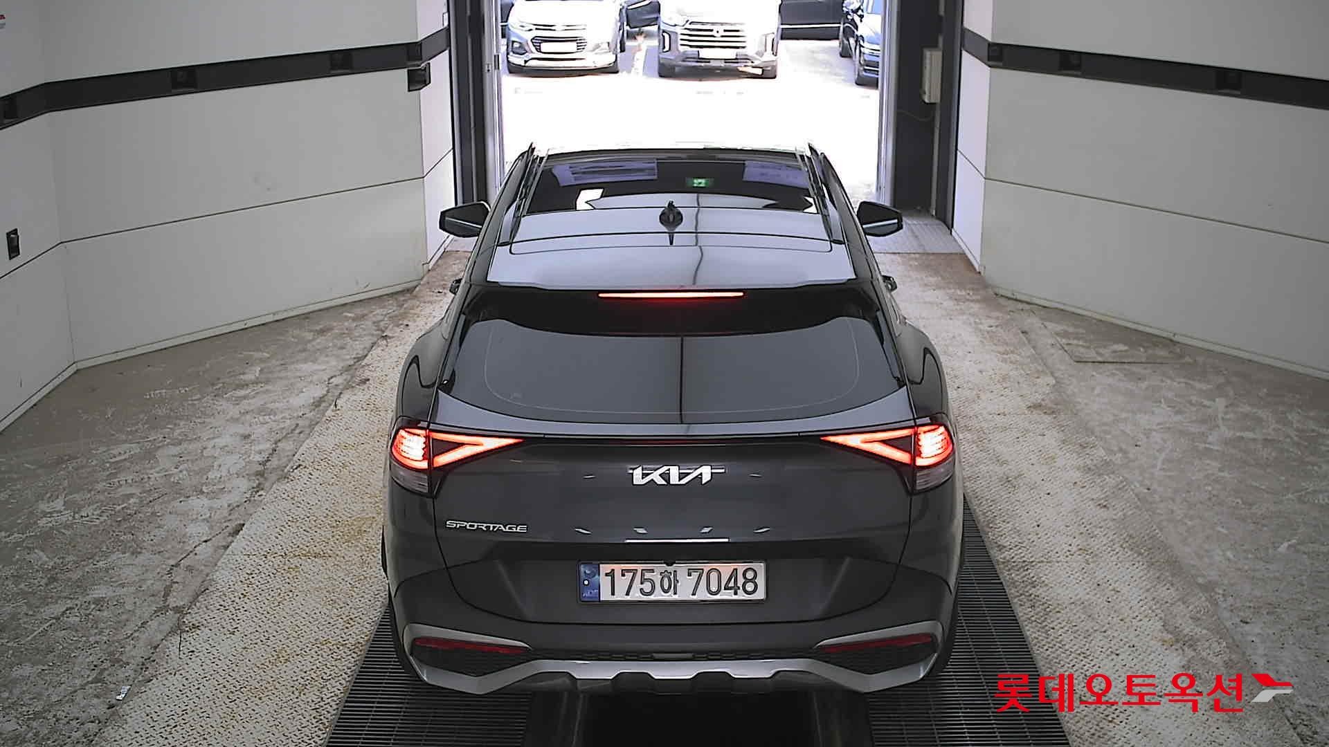 2023 - kia sportage