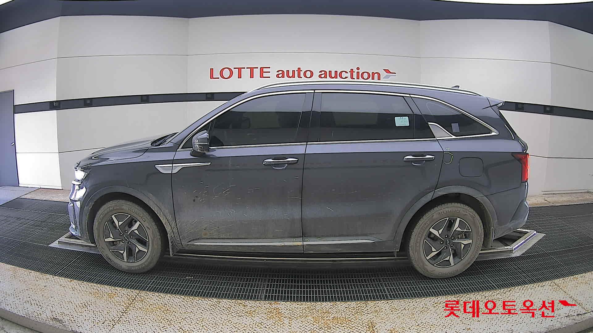 2023 - kia sorento
