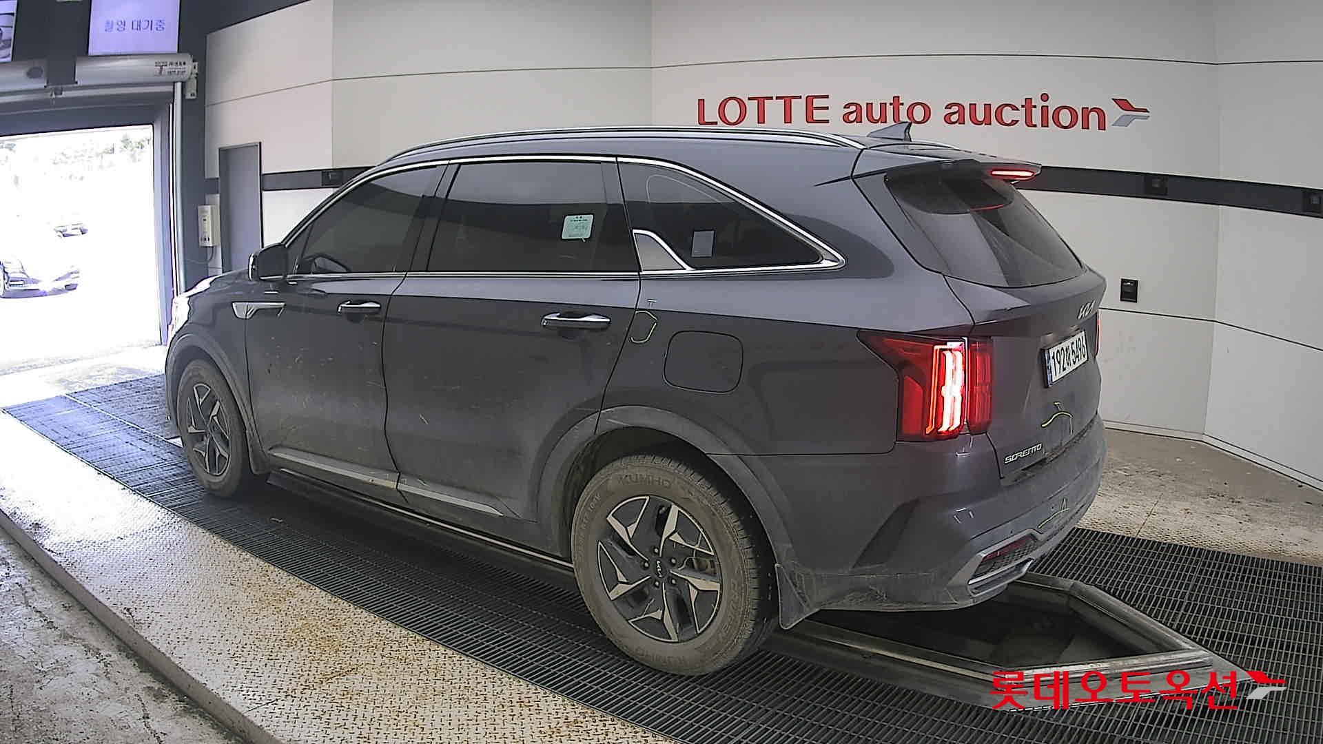 2023 - kia sorento