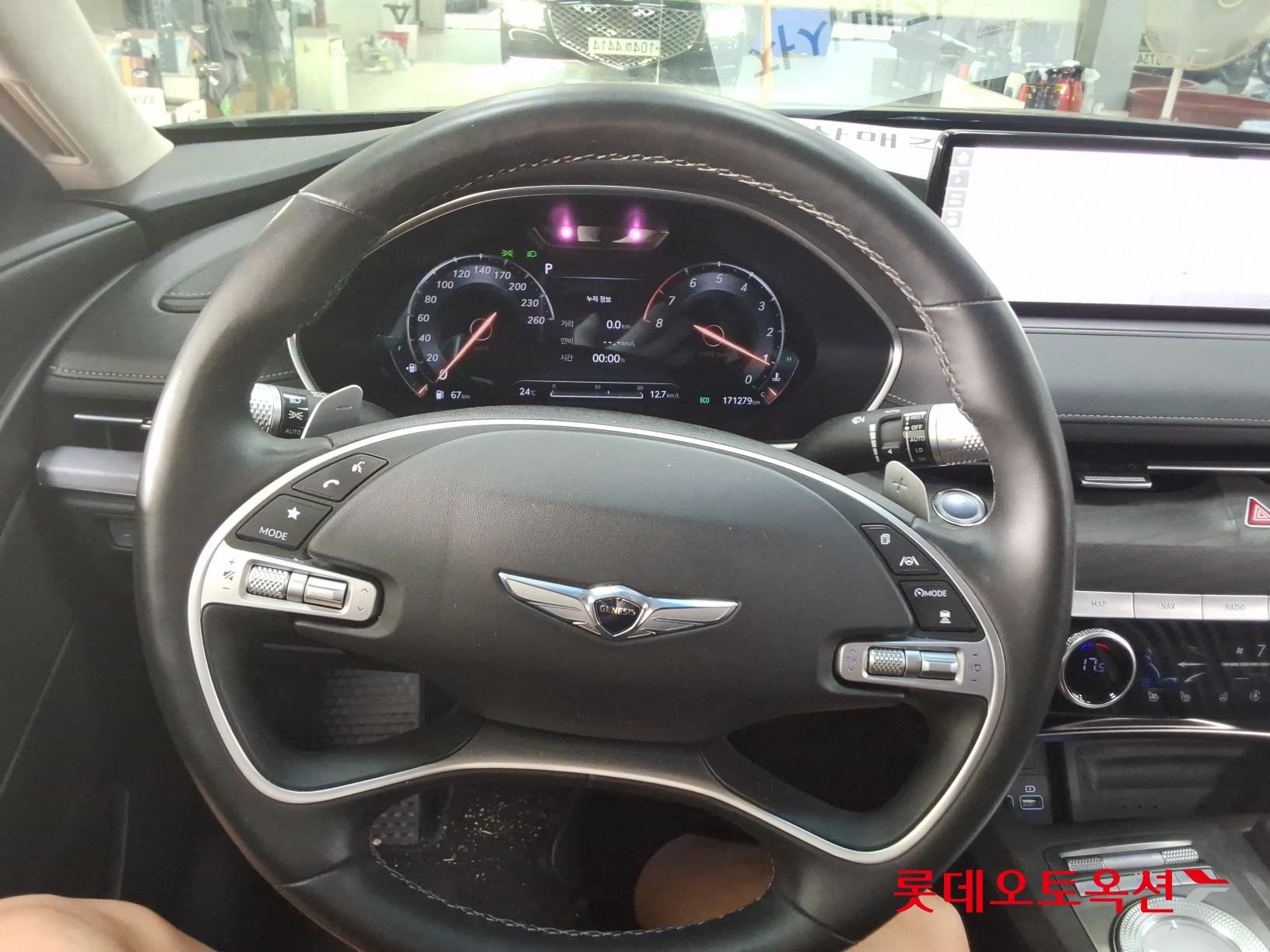 2021 - genesis g80