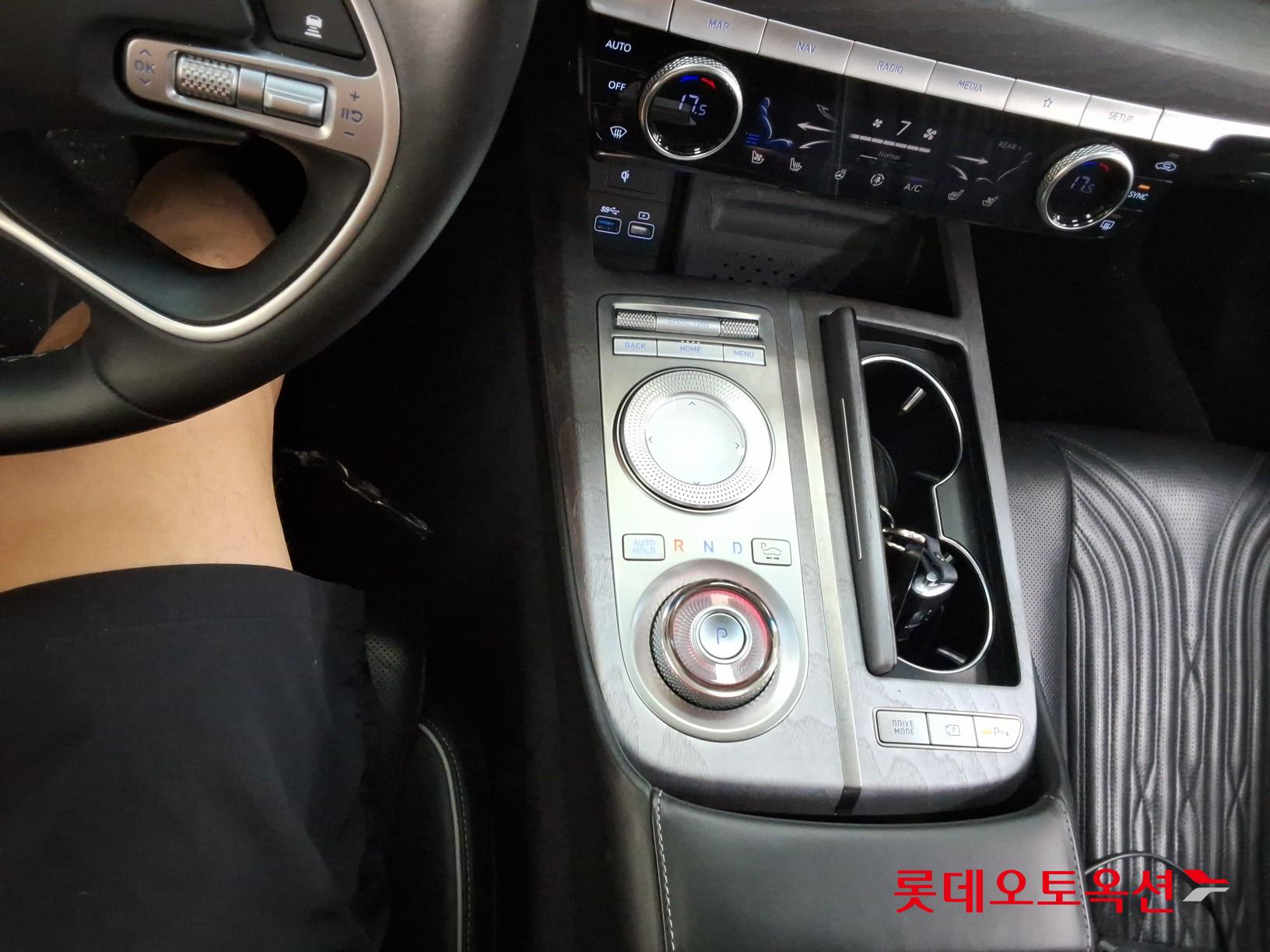 2021 - genesis g80
