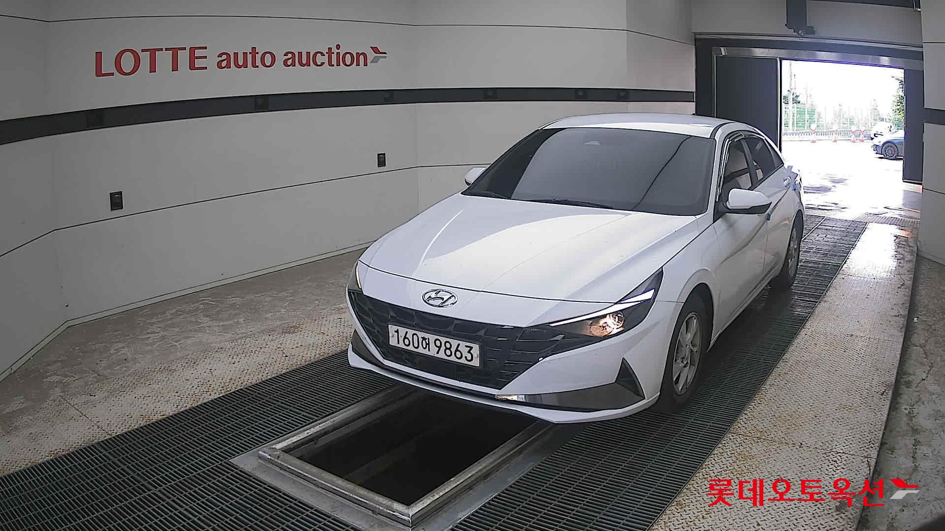 2021 - hyundai avante