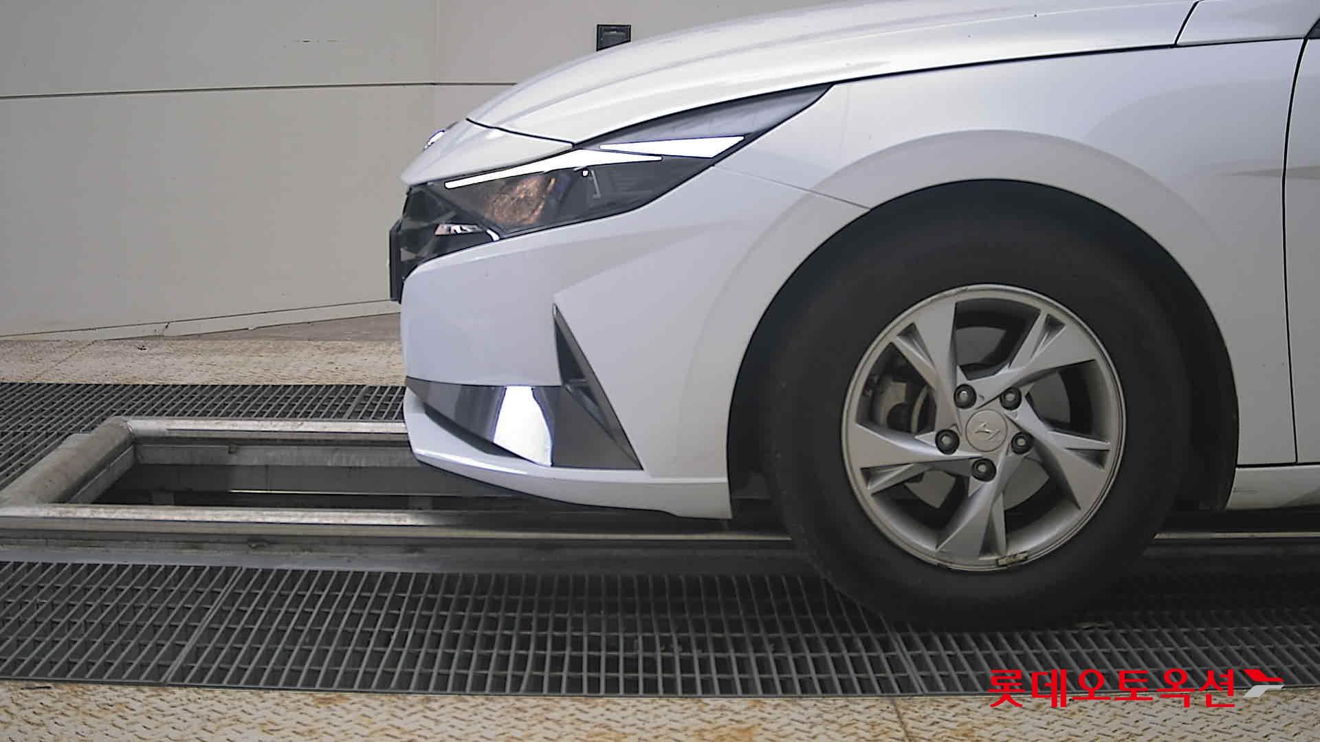 2021 - hyundai avante