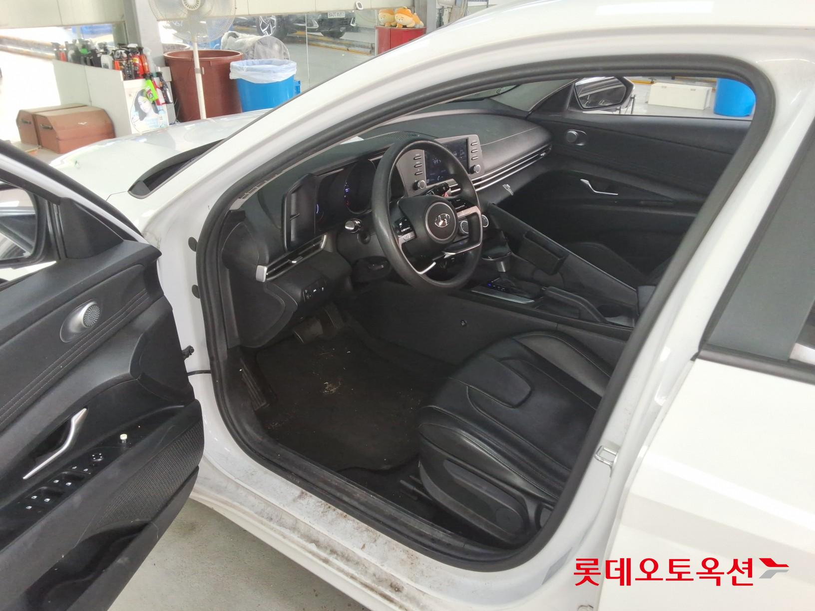 2021 - hyundai avante