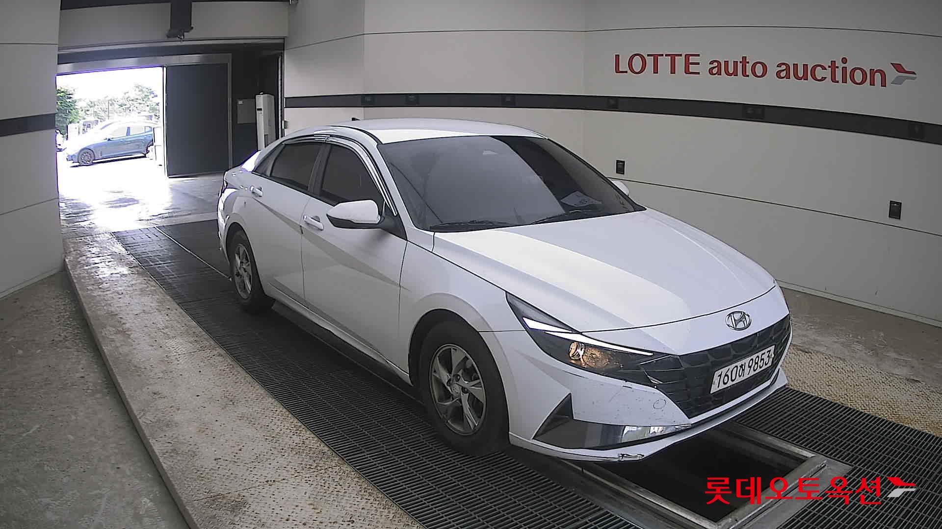 2021 - hyundai avante