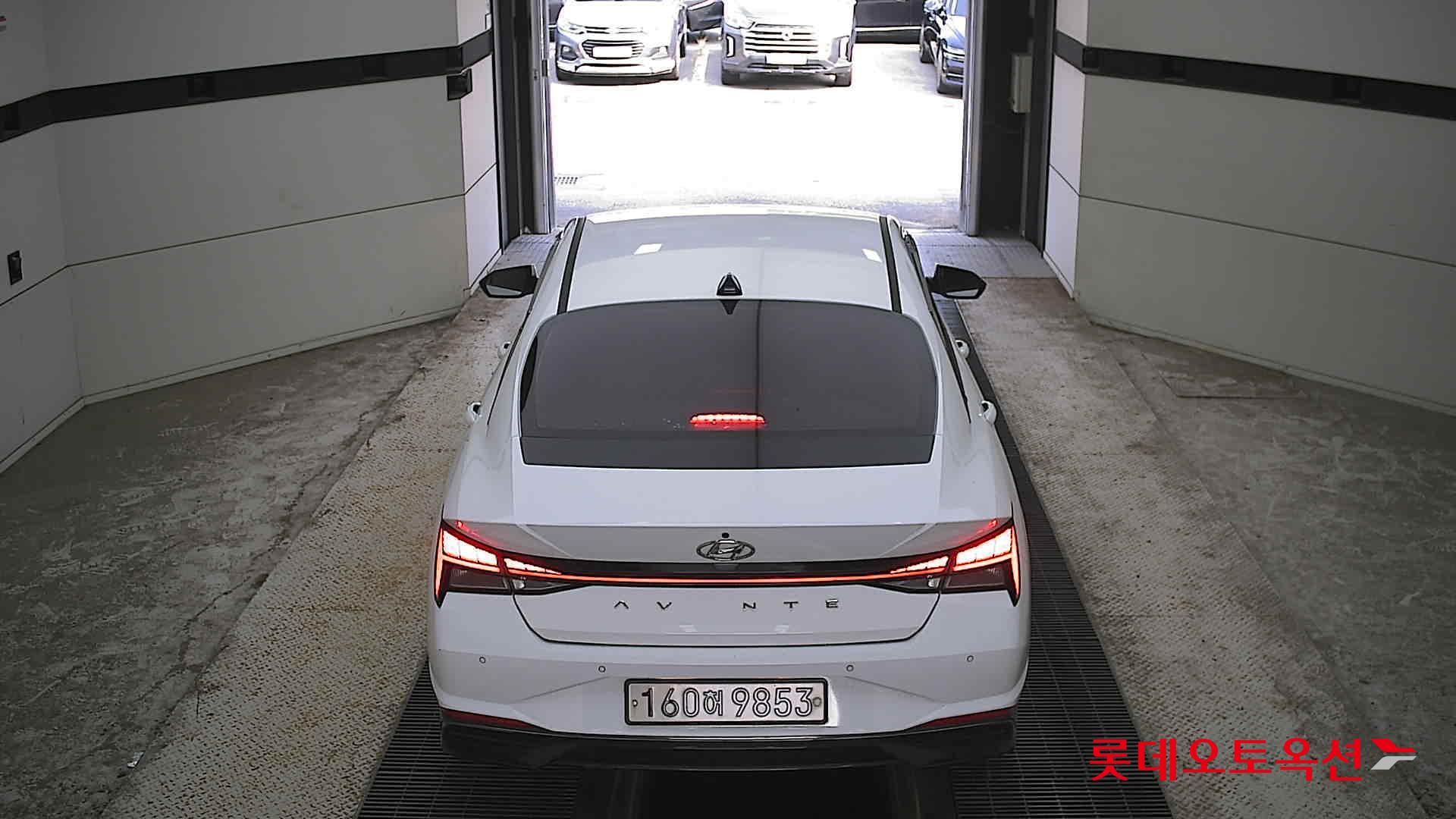2021 - hyundai avante