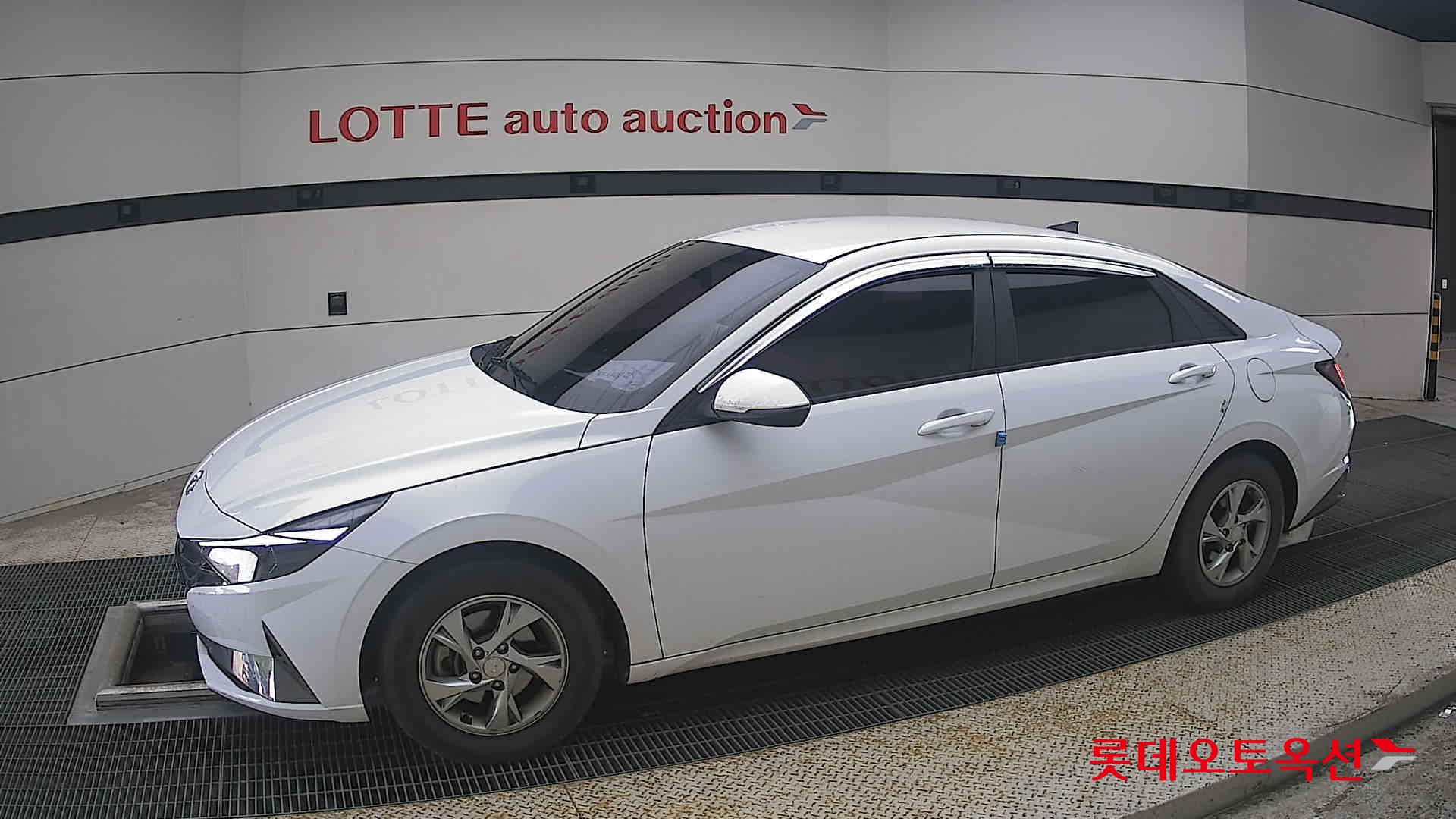 2021 - hyundai avante