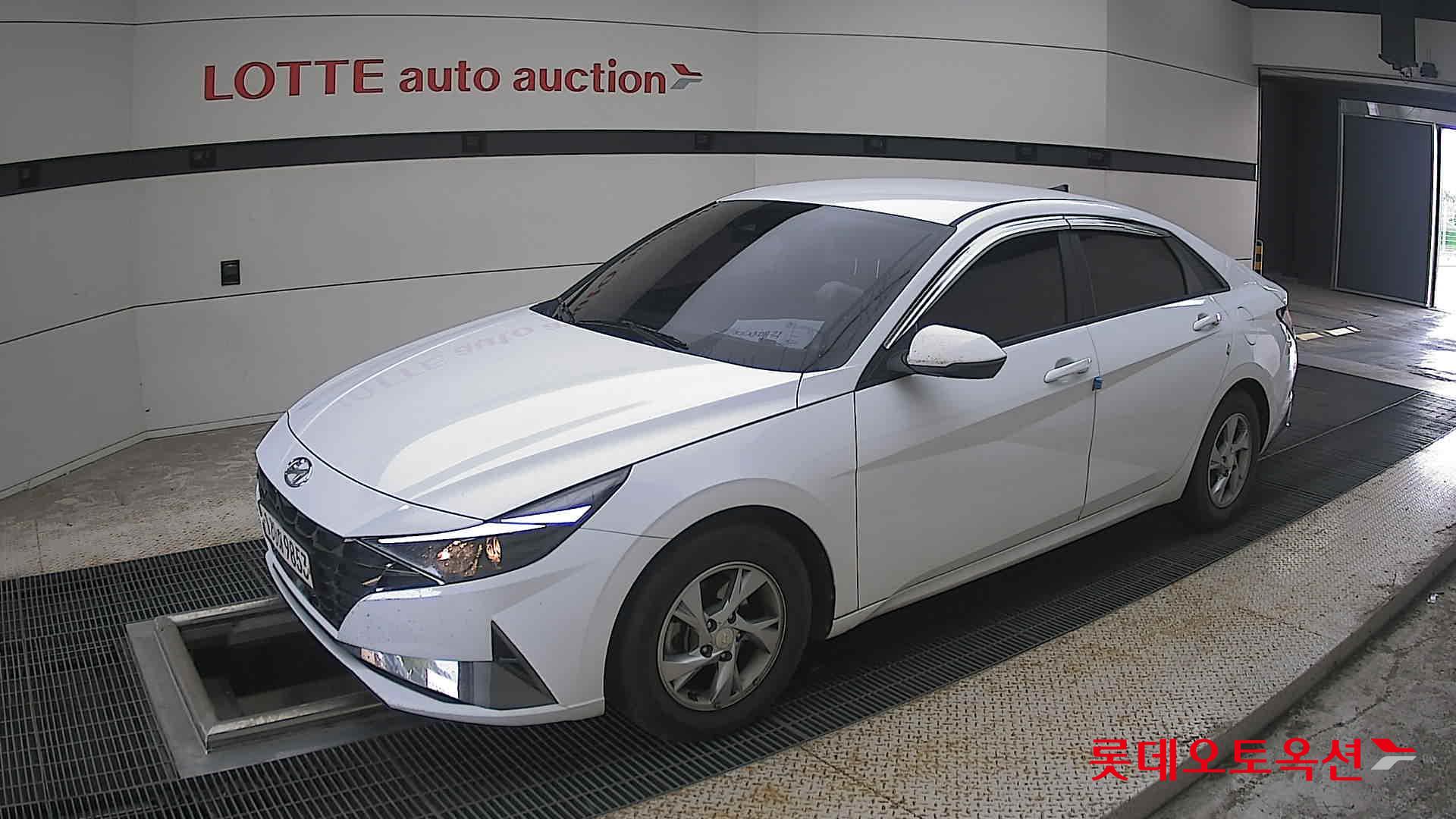 2021 - hyundai avante