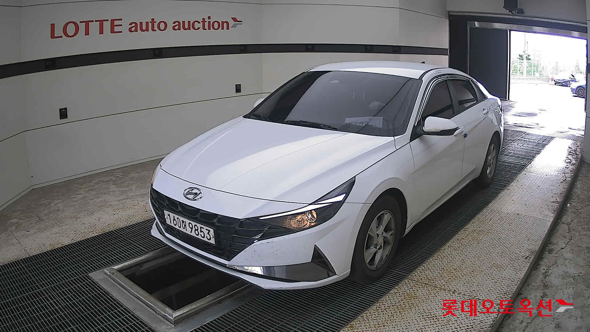 2021 - hyundai avante