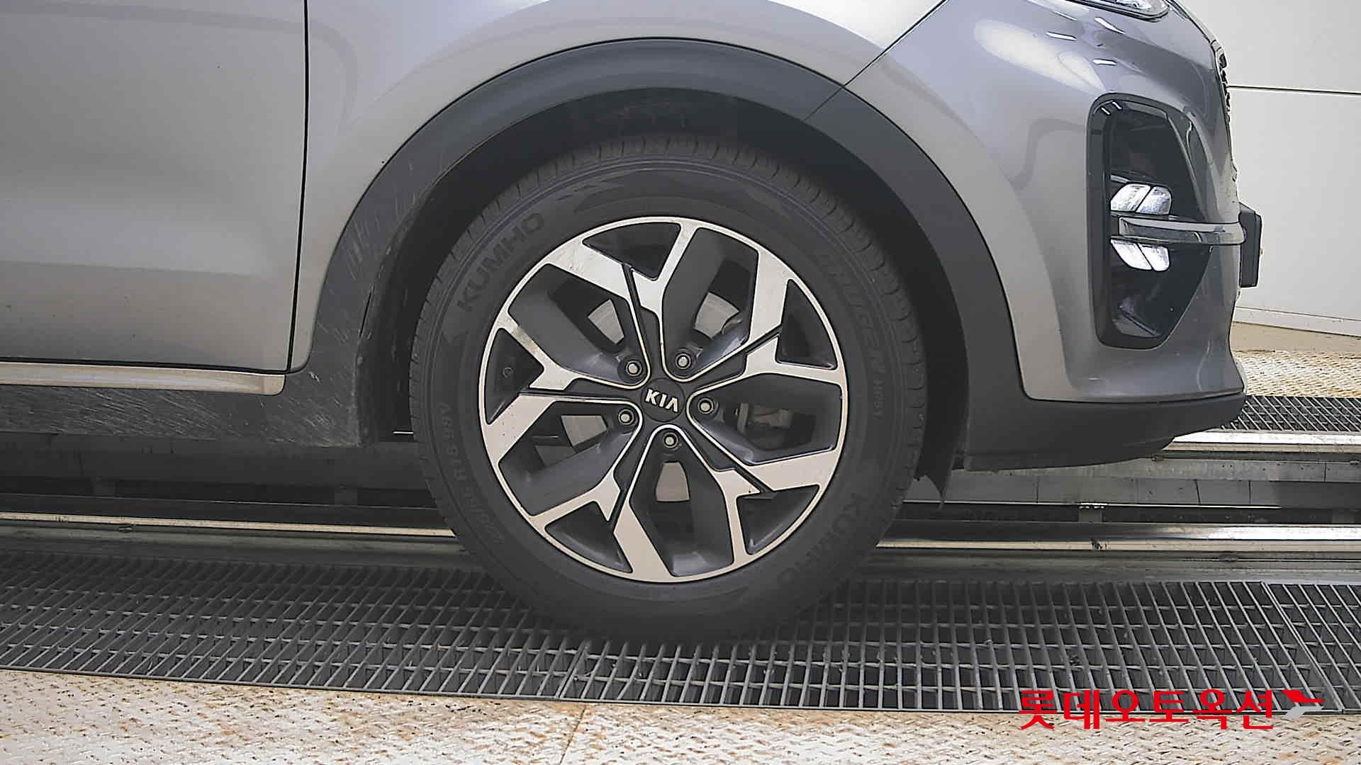 2022 - kia sportage