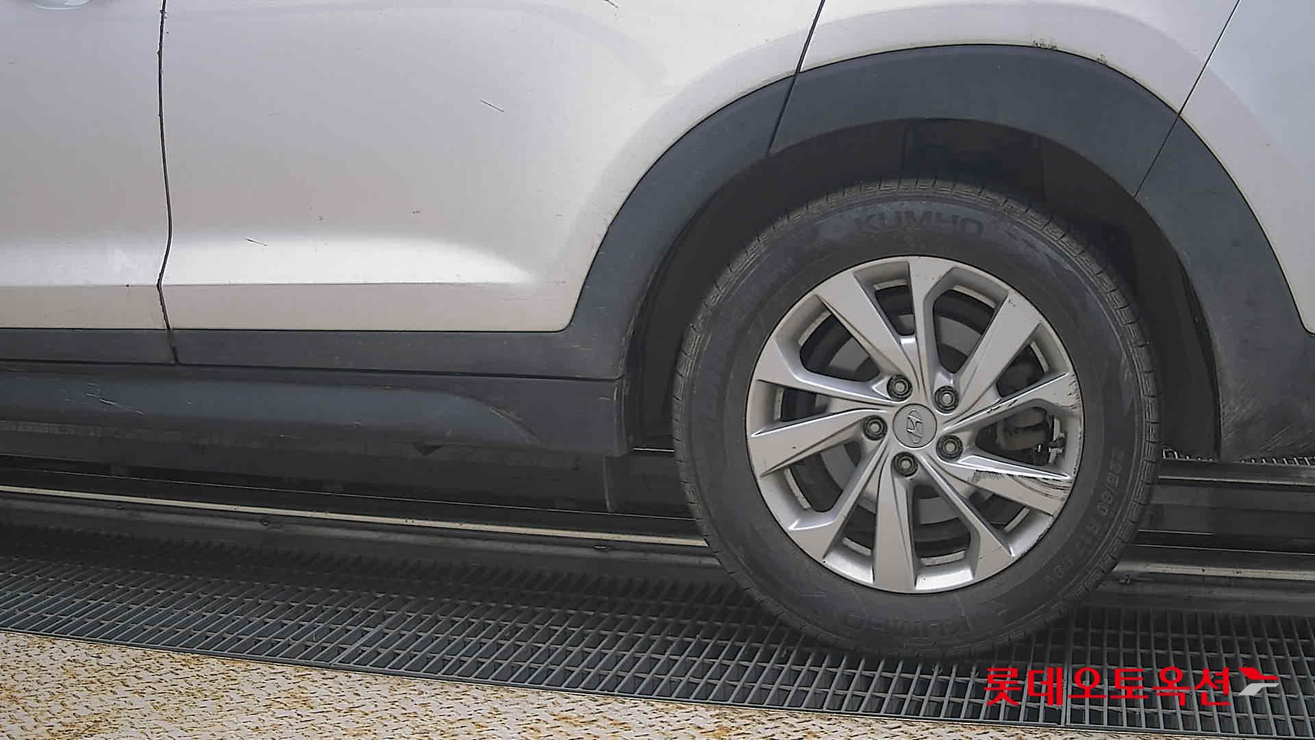 2020 - hyundai tucson