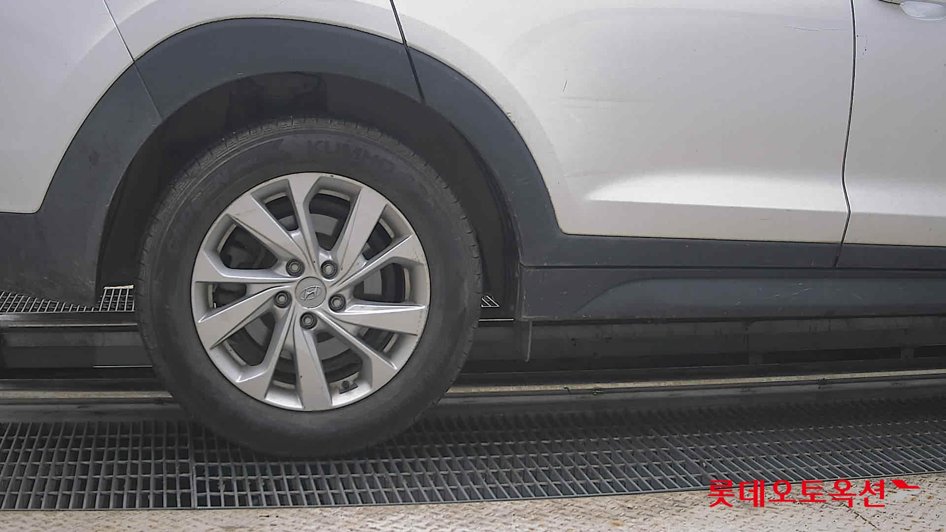 2020 - hyundai tucson