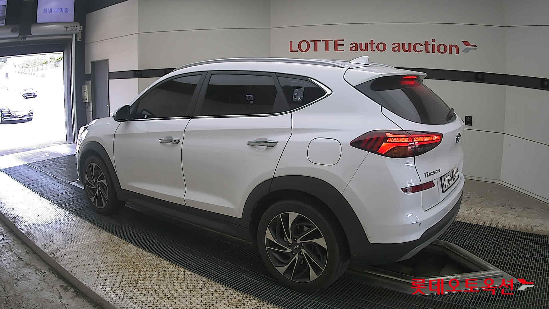 2020 - hyundai tucson