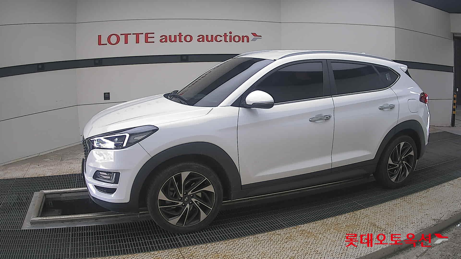 2020 - hyundai tucson