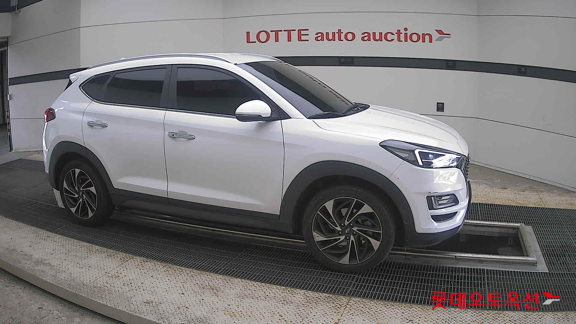 2020 - hyundai tucson