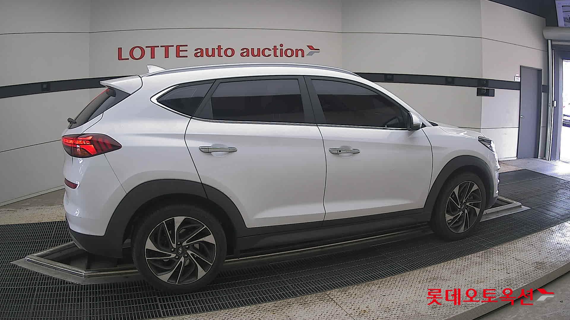 2020 - hyundai tucson
