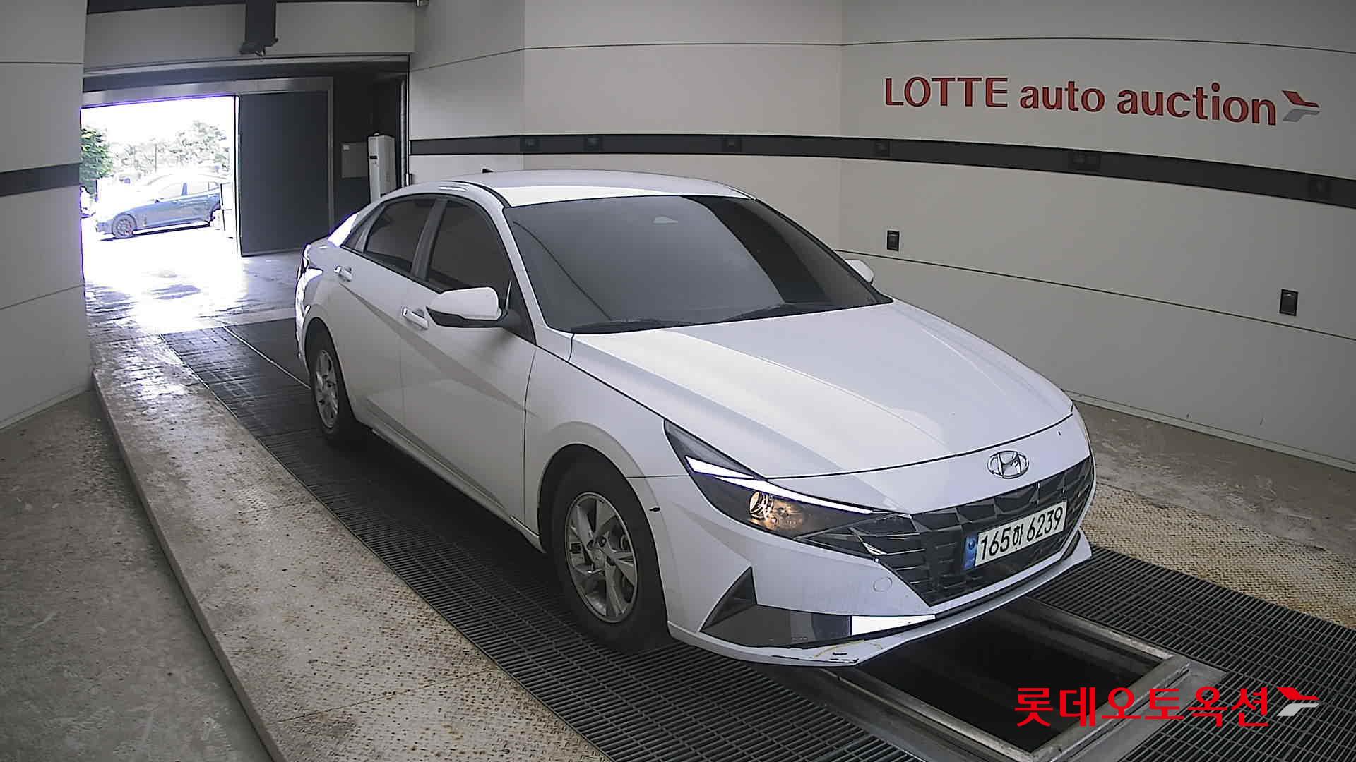 2022 - hyundai avante