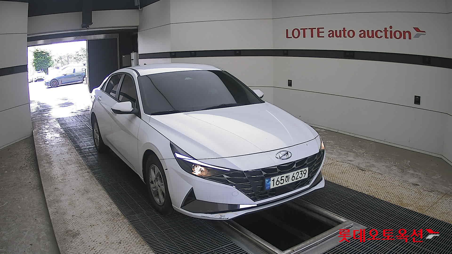 2022 - hyundai avante