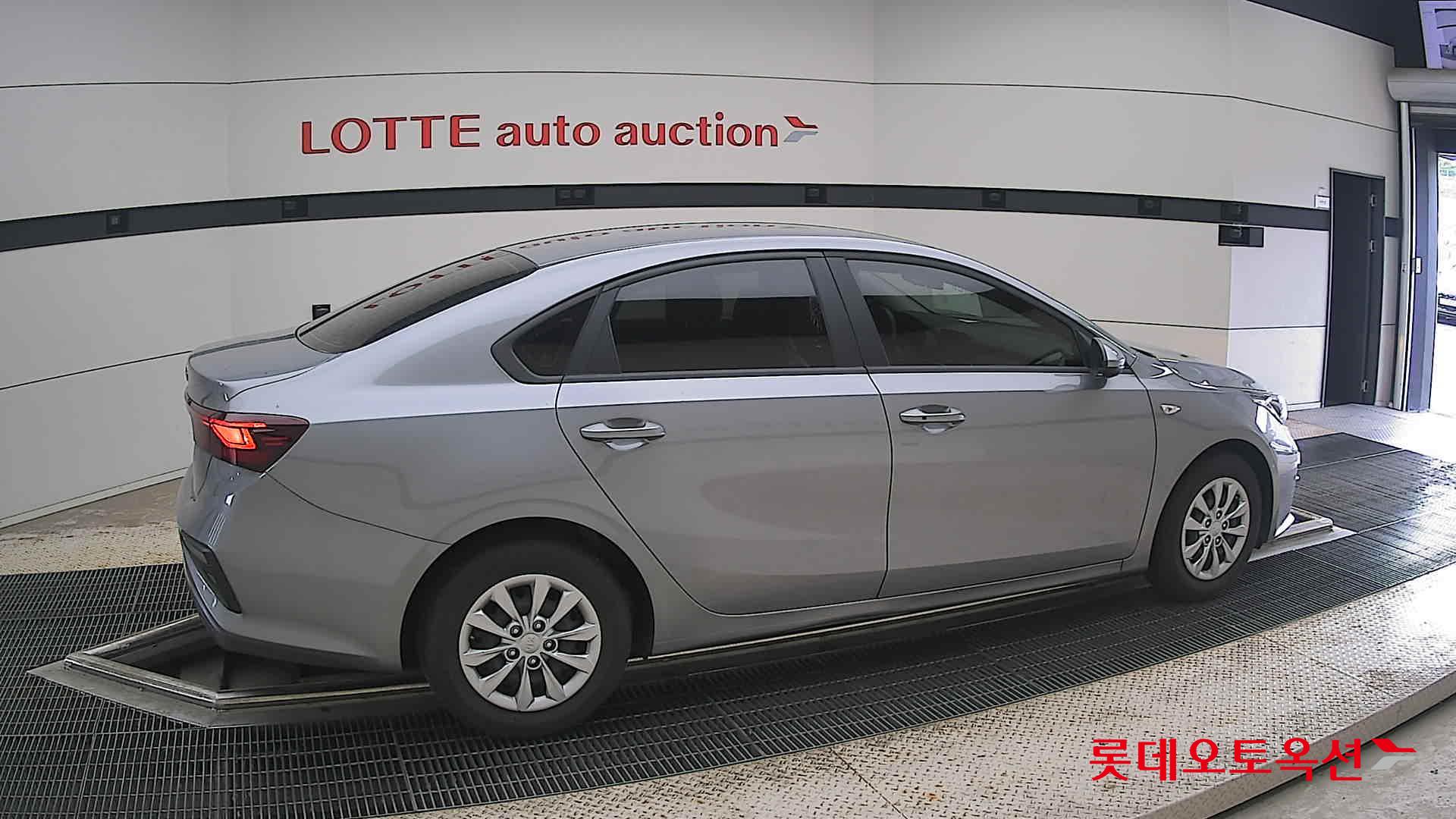2021 - kia k3