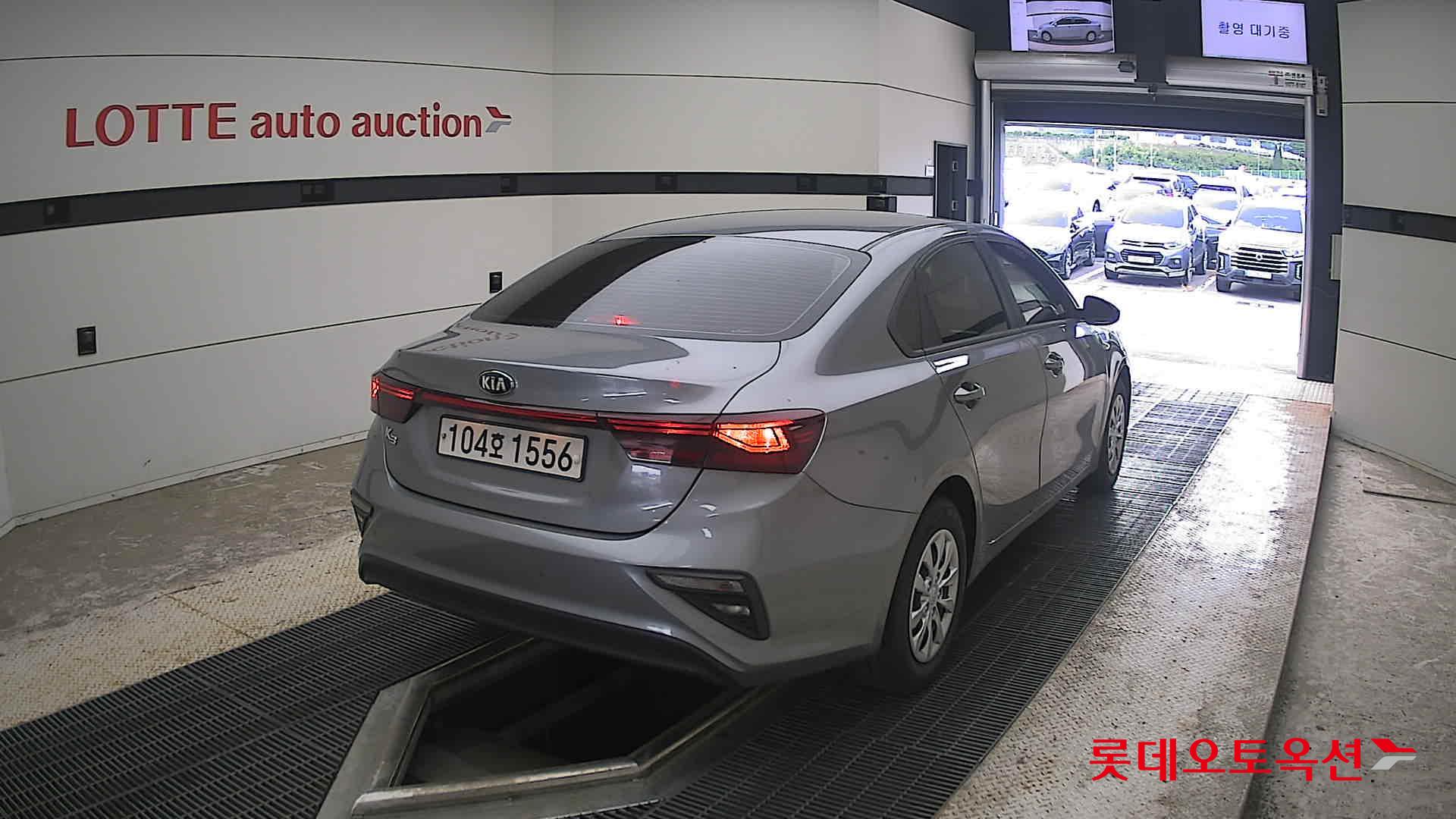 2021 - kia k3