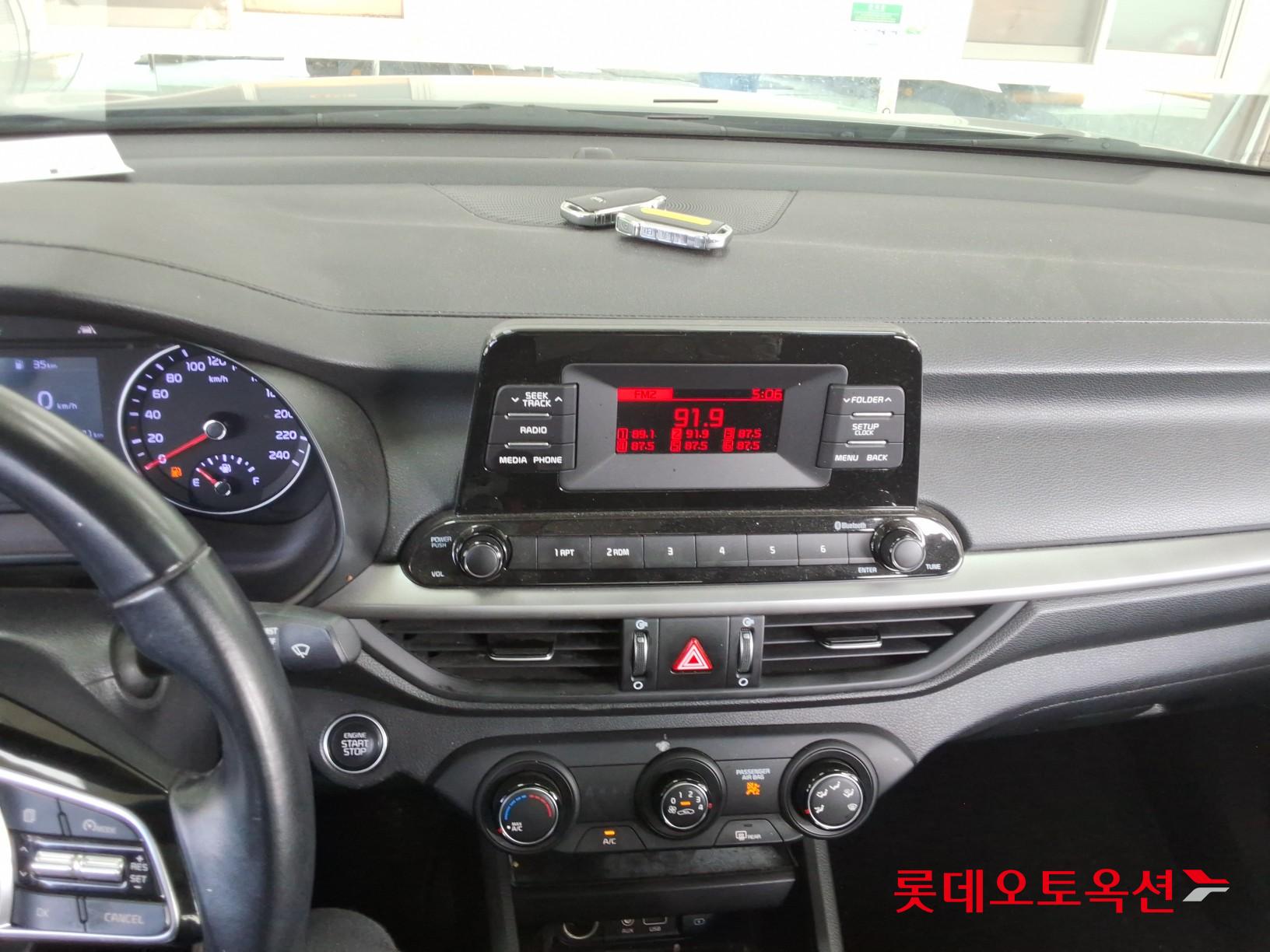 2021 - kia k3