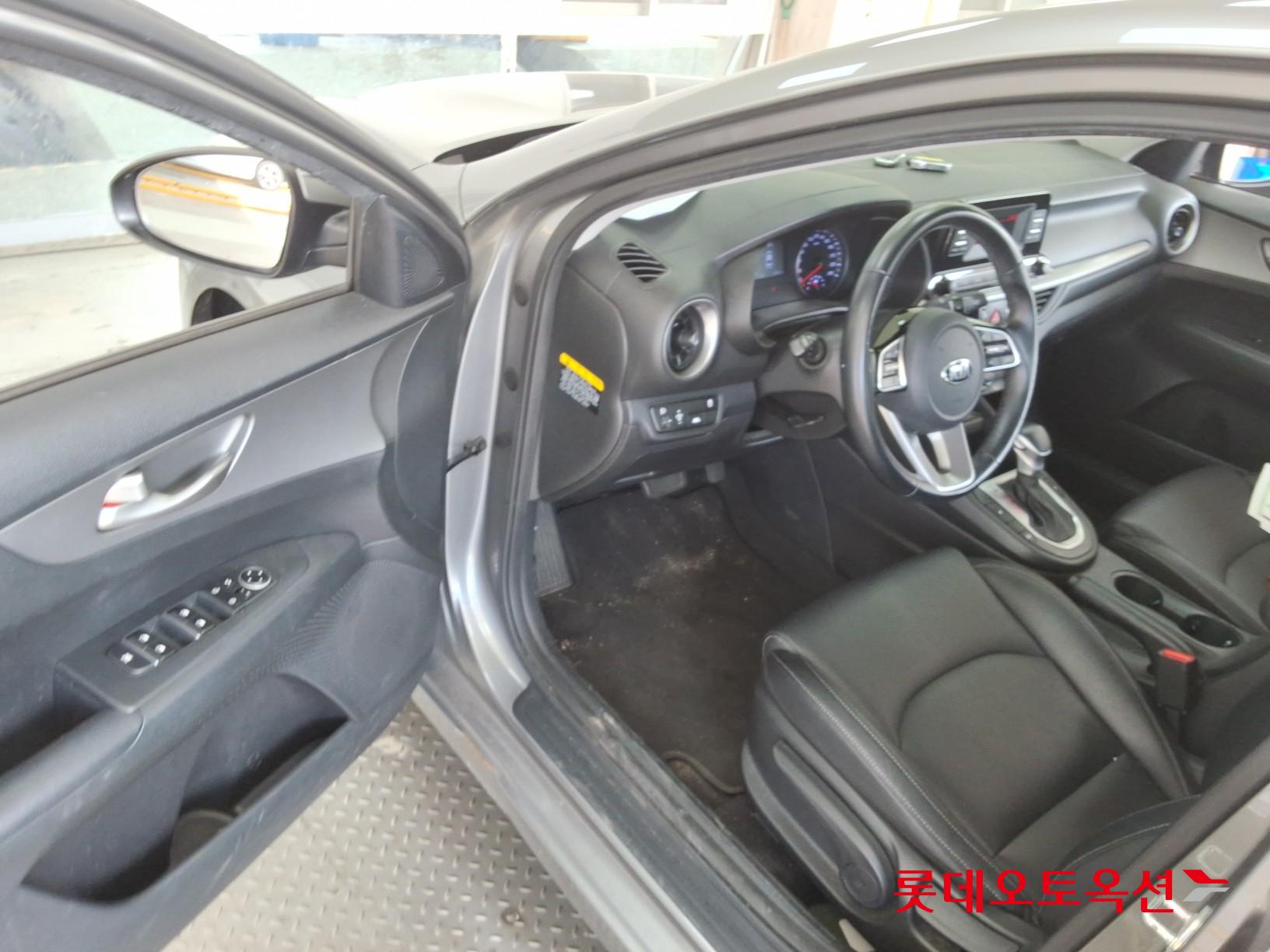 2021 - kia k3