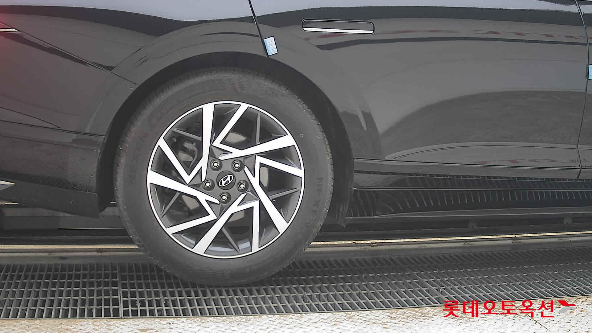 2023 - hyundai grandeur