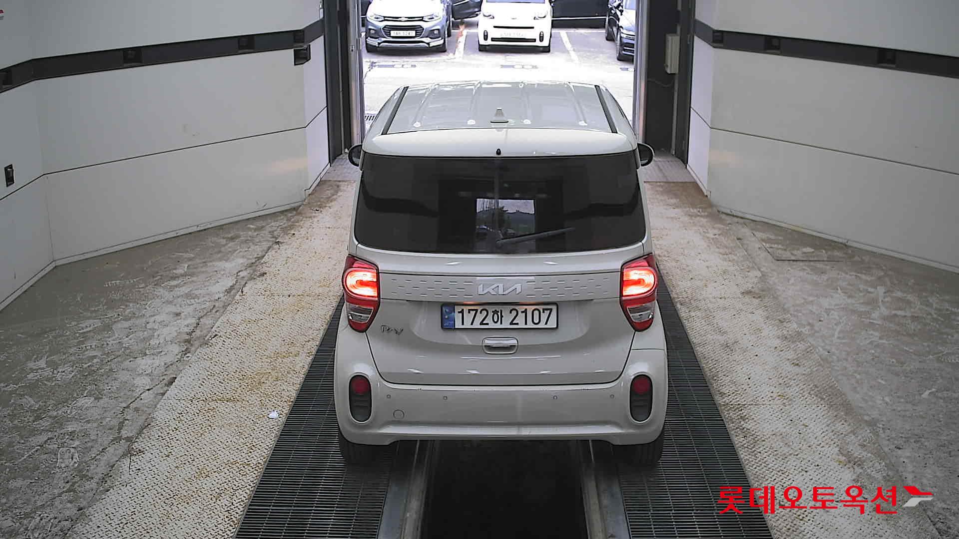 2022 - kia ray