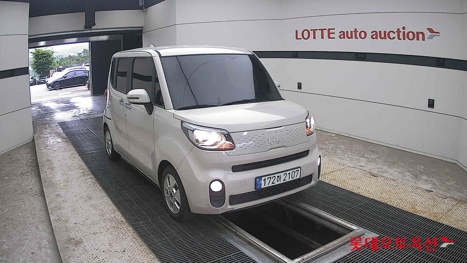 2022 - kia ray