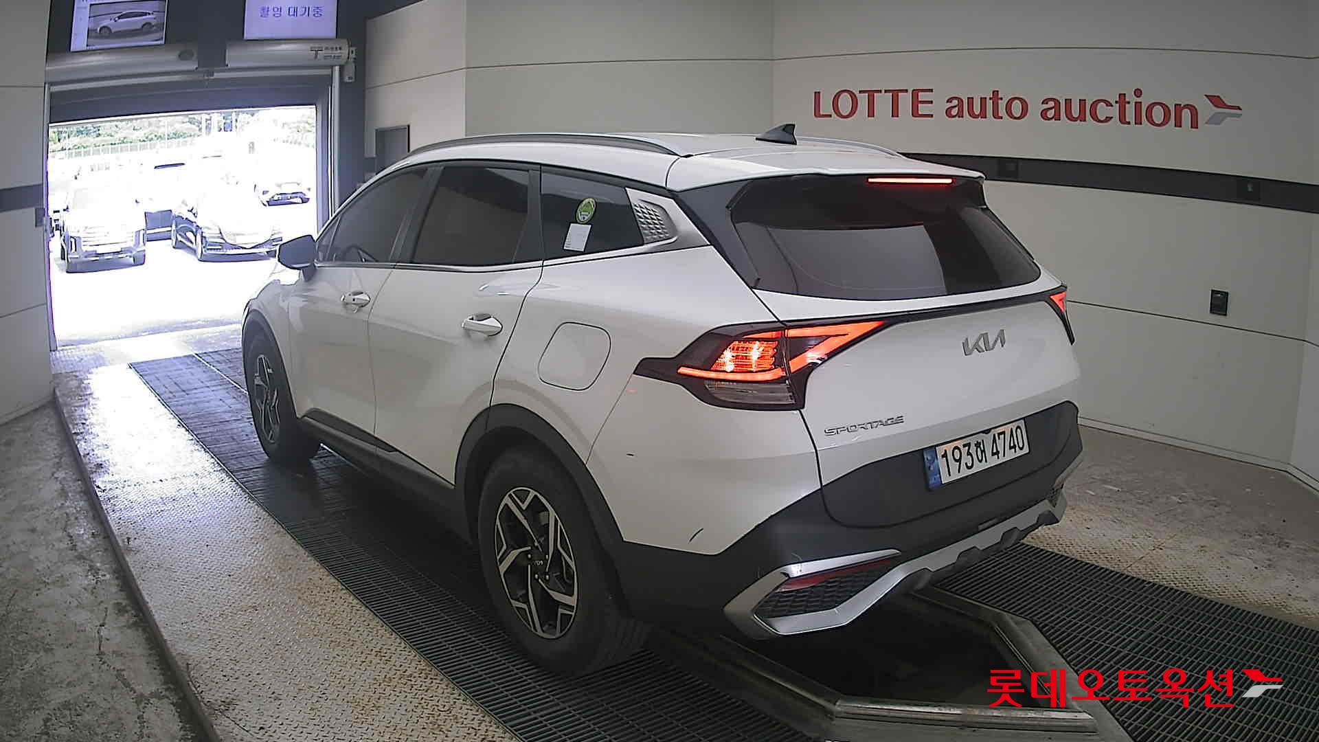 2022 - kia sportage