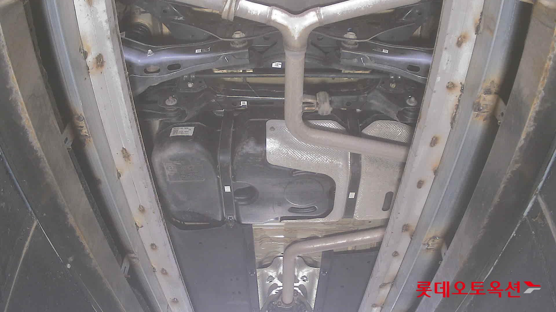 2023 - kia k8