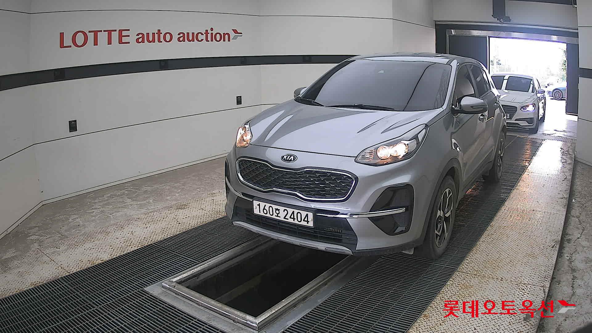 2022 - kia sportage