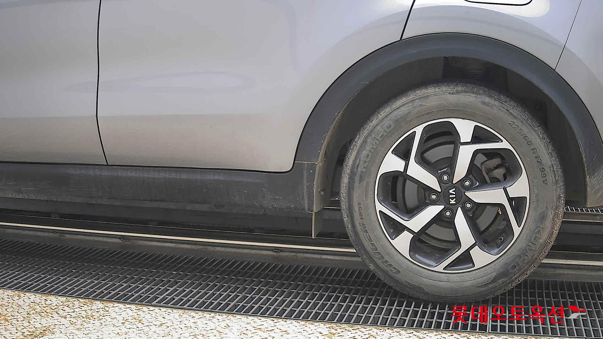 2022 - kia sportage