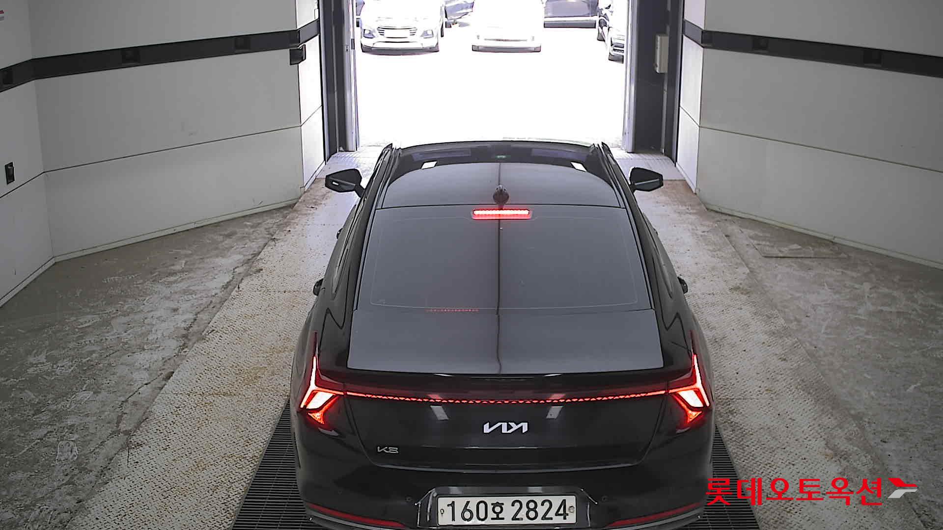 2022 - kia k8