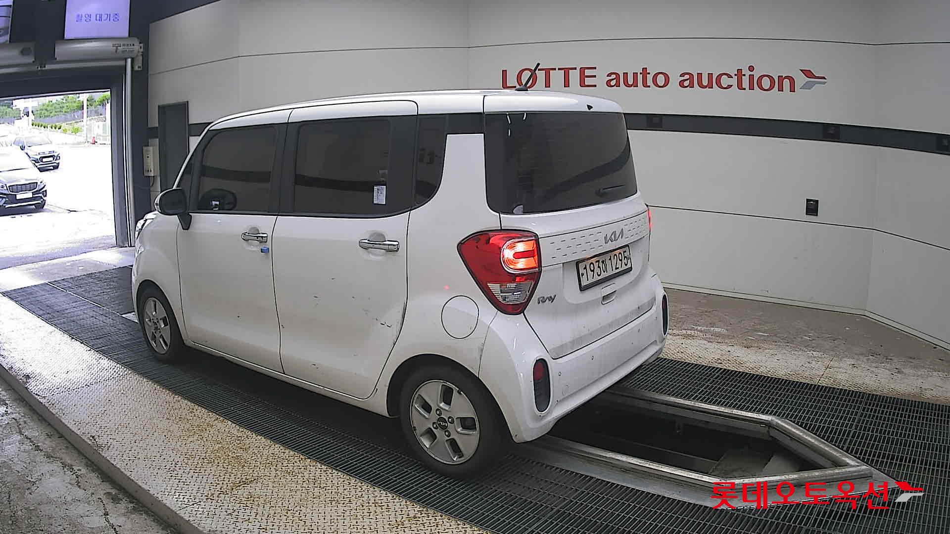 2022 - kia ray