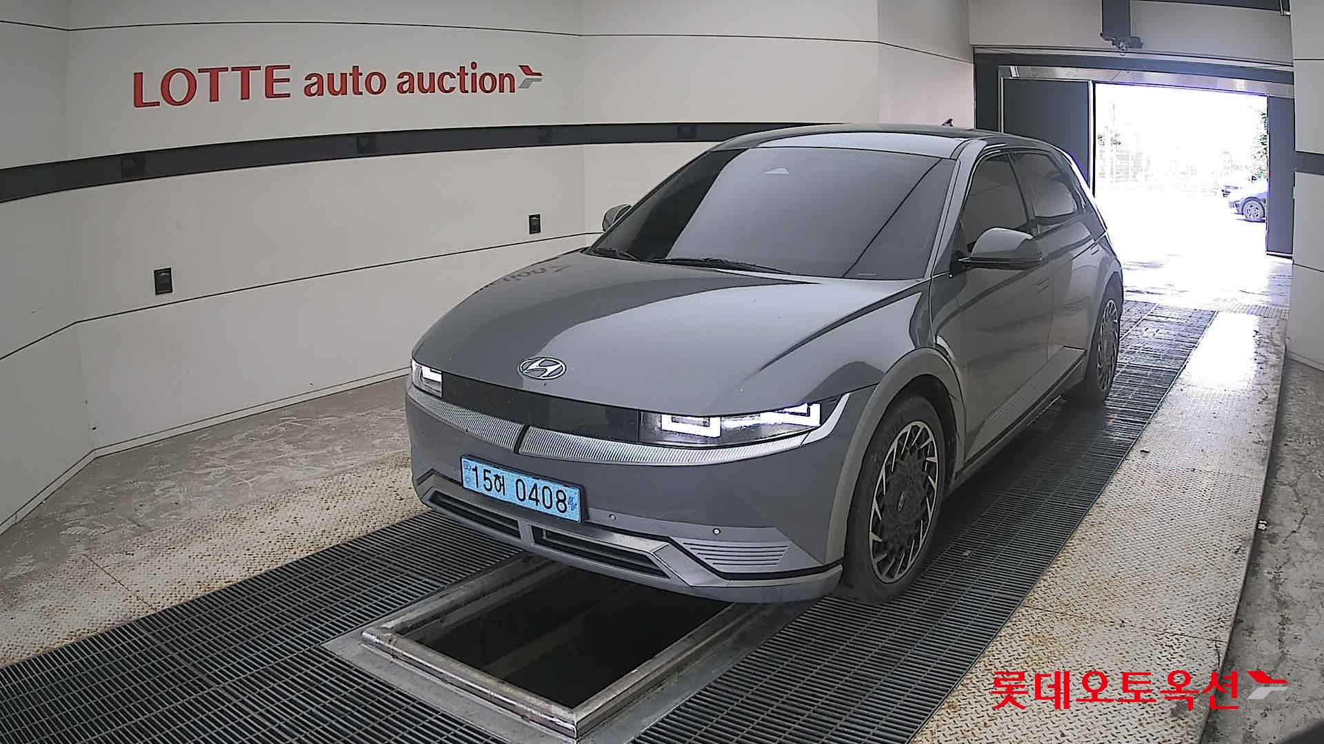 2022 - hyundai ioniq