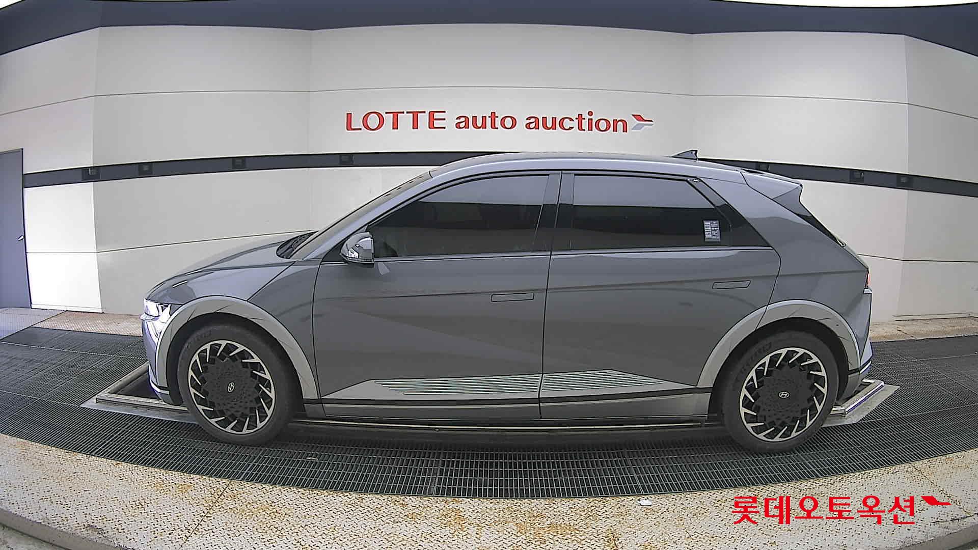 2022 - hyundai ioniq