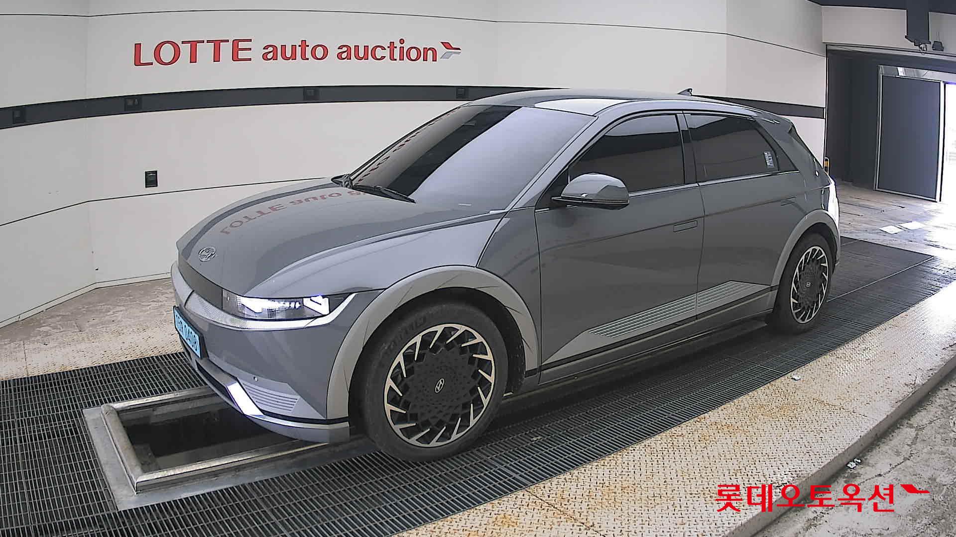 2022 - hyundai ioniq