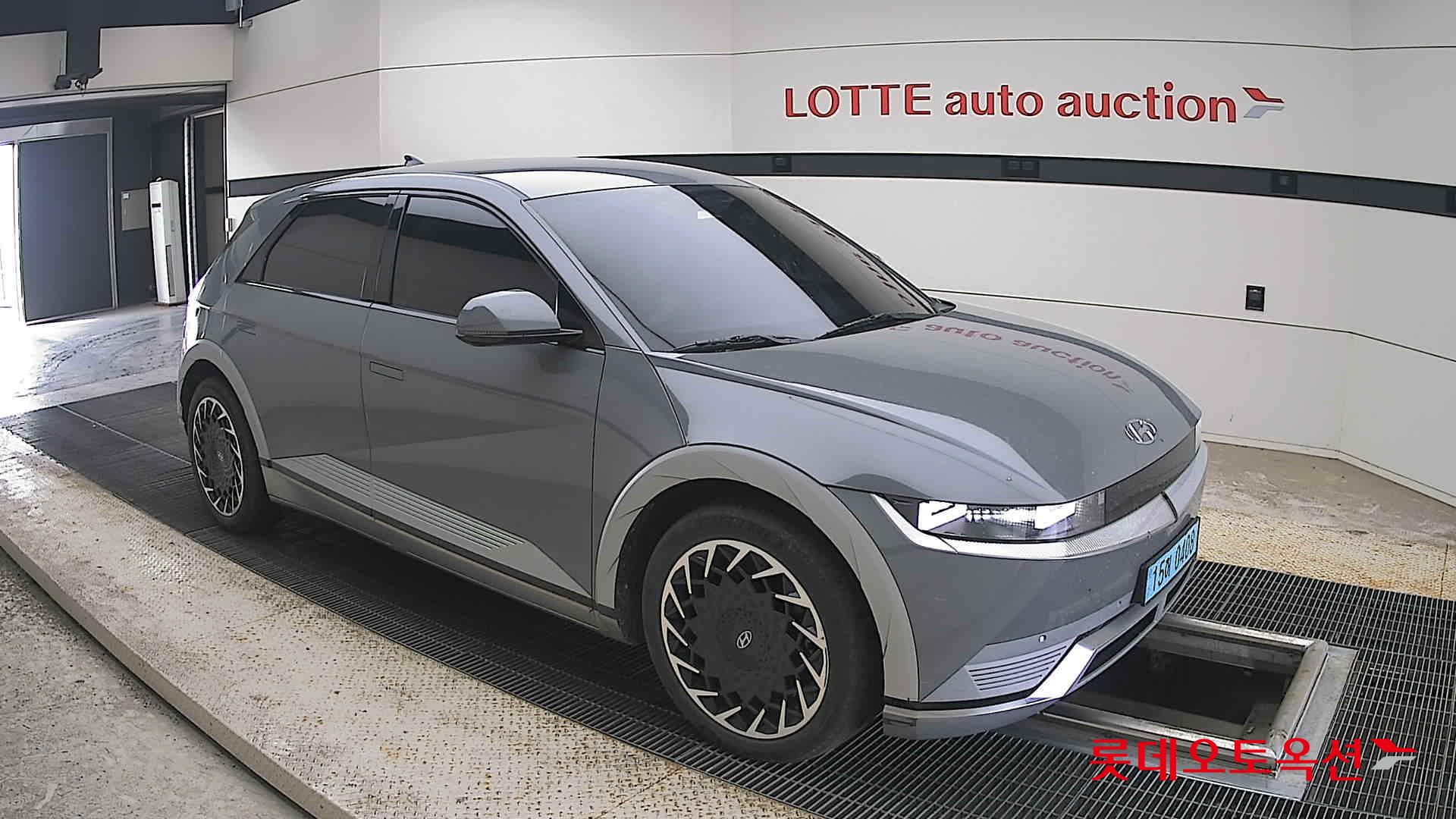 2022 - hyundai ioniq