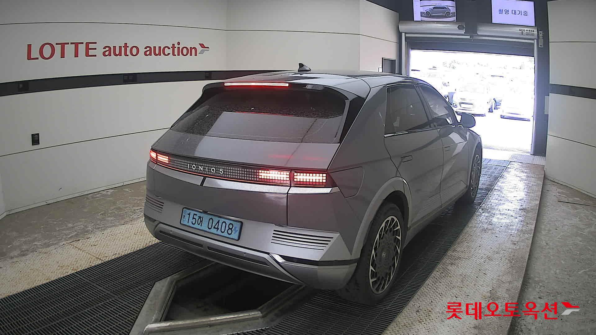 2022 - hyundai ioniq