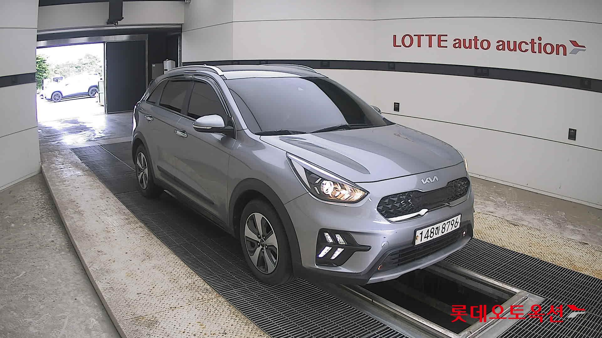 2022 - kia niro