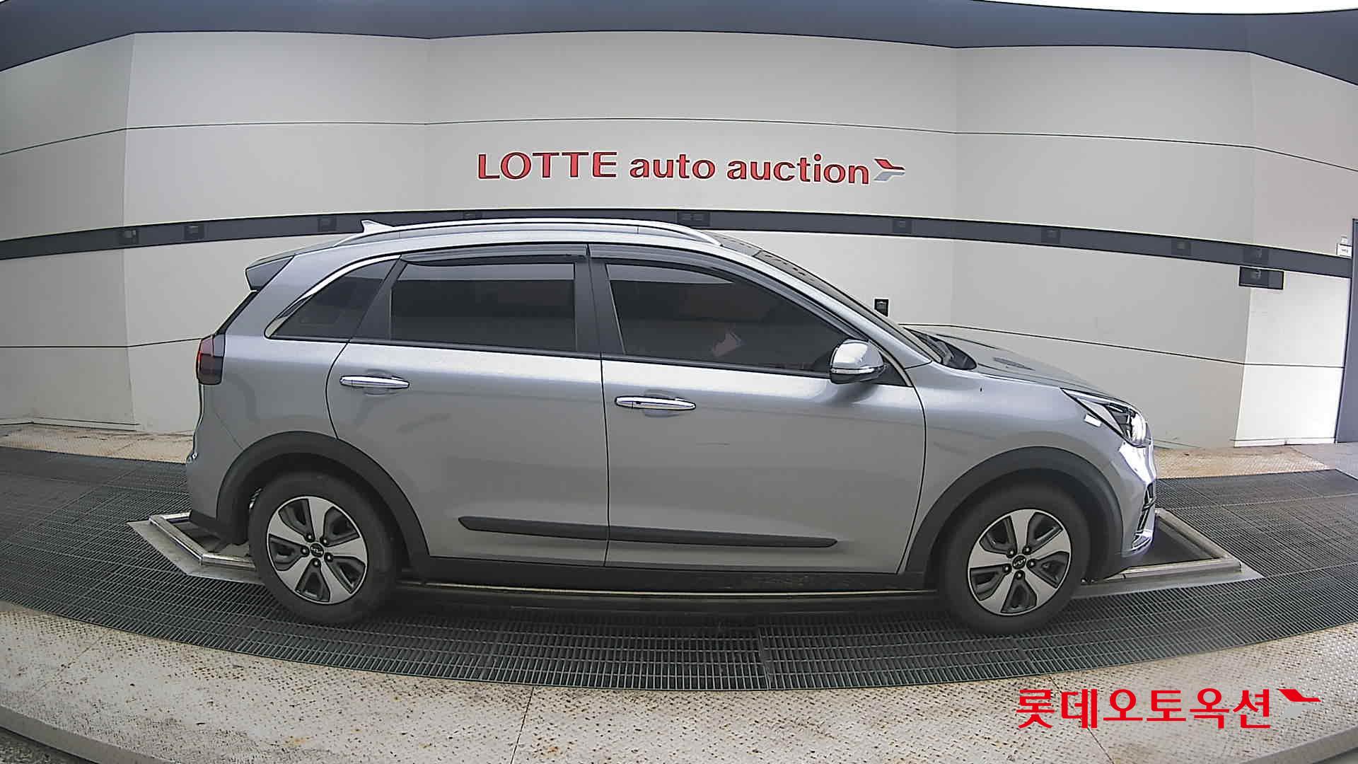 2022 - kia niro