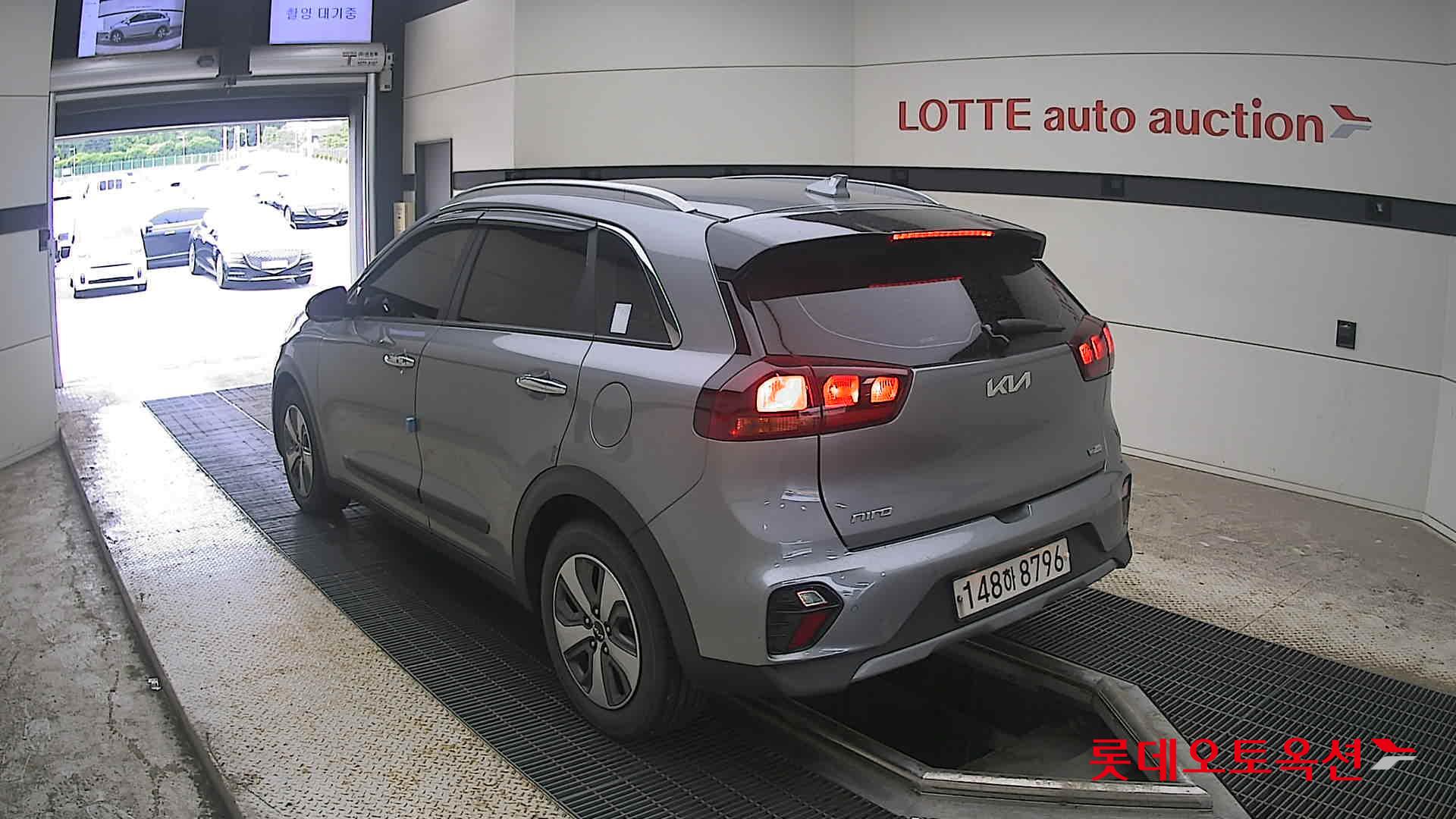 2022 - kia niro