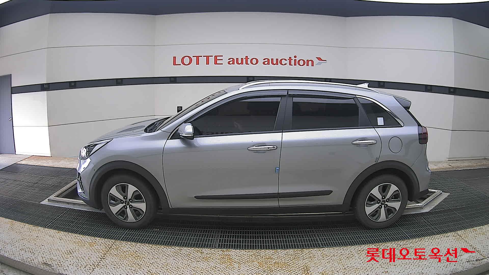 2022 - kia niro