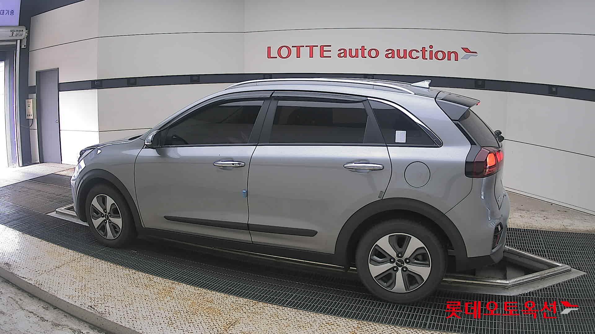 2022 - kia niro