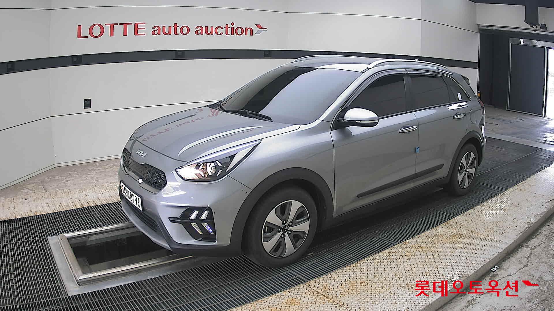 2022 - kia niro