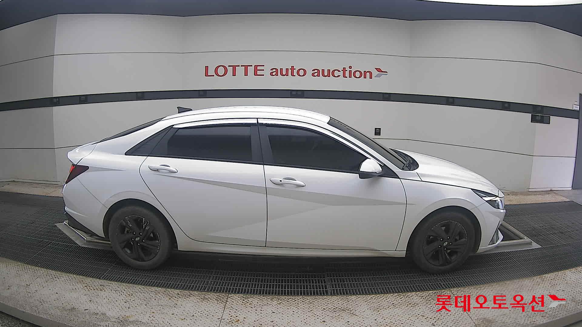 2023 - hyundai avante